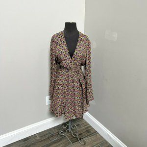 A.L.C. Whitney Bell-Sleeve Floral-Print Wrap Dress  Size 6 Silk Black